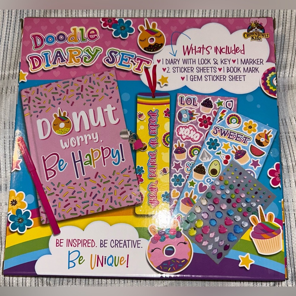 Diary Set 🍩 - Picture 3 of 3